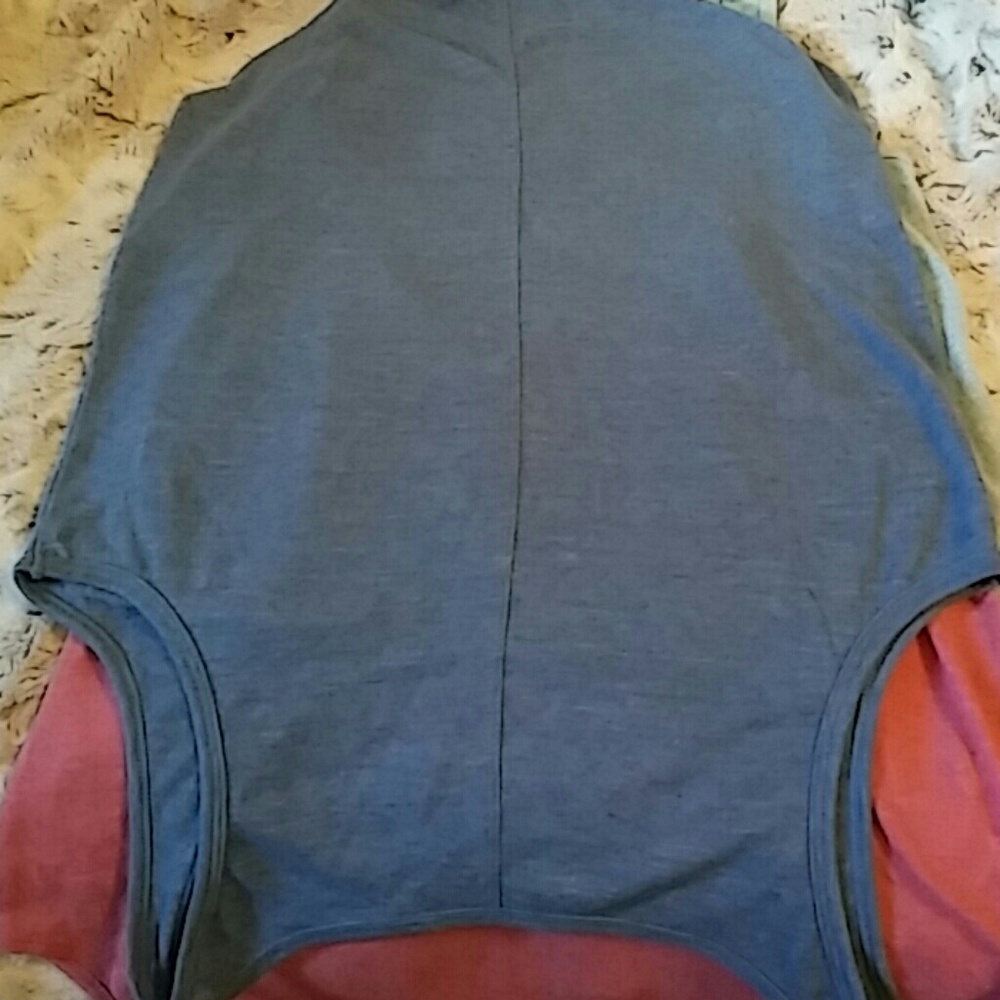 Layering Tank Bundle - Picture 3 of 5